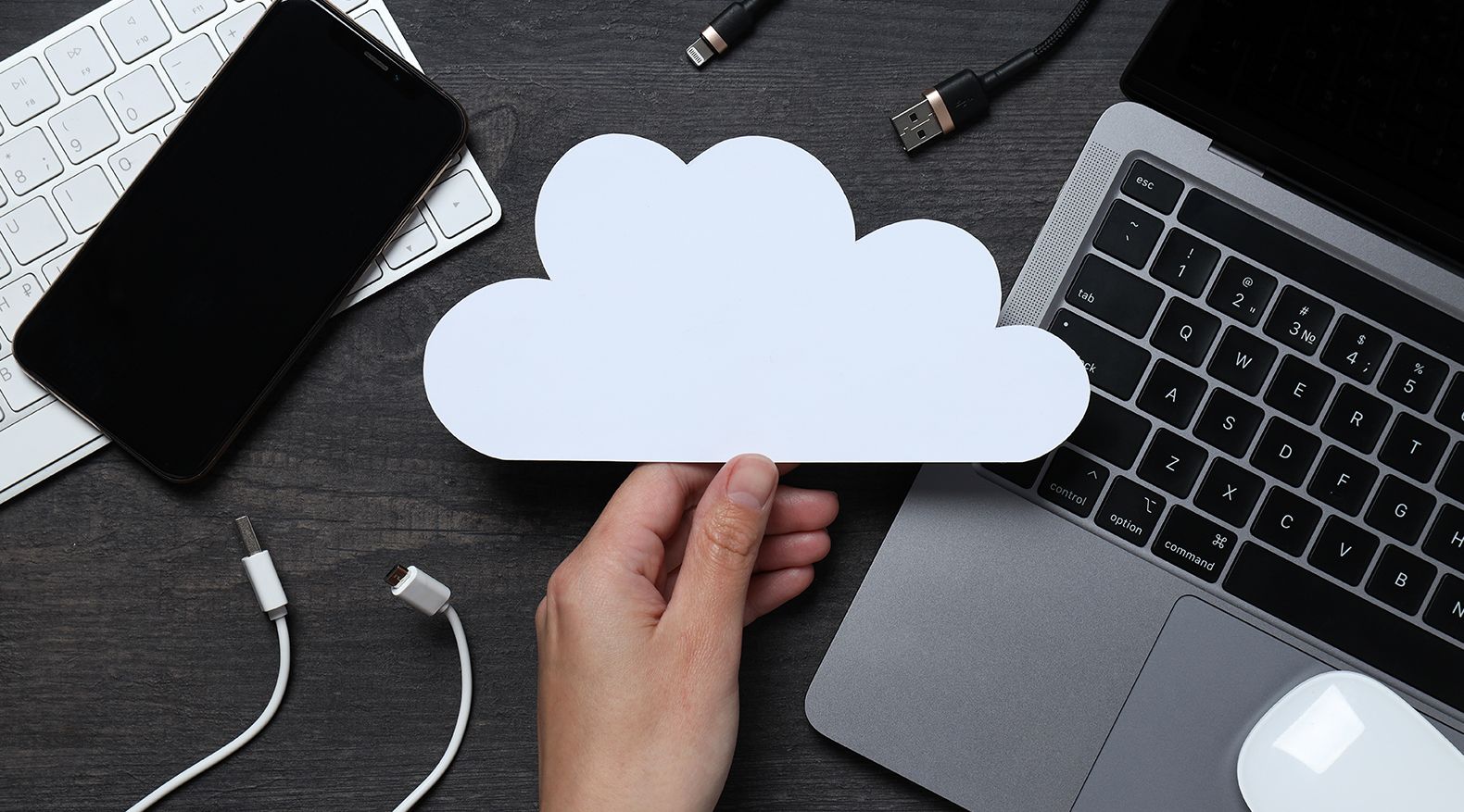 virtualization vs cloud computing